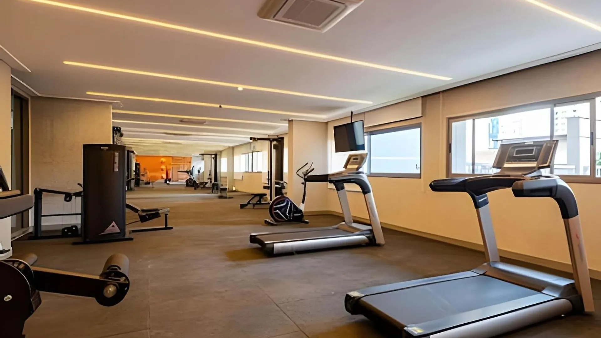 Pinheiros I Faria Lima, Apto Studio, 50M Metro, Piscina, Wi-Fi San Paolo 0*,  Brasile