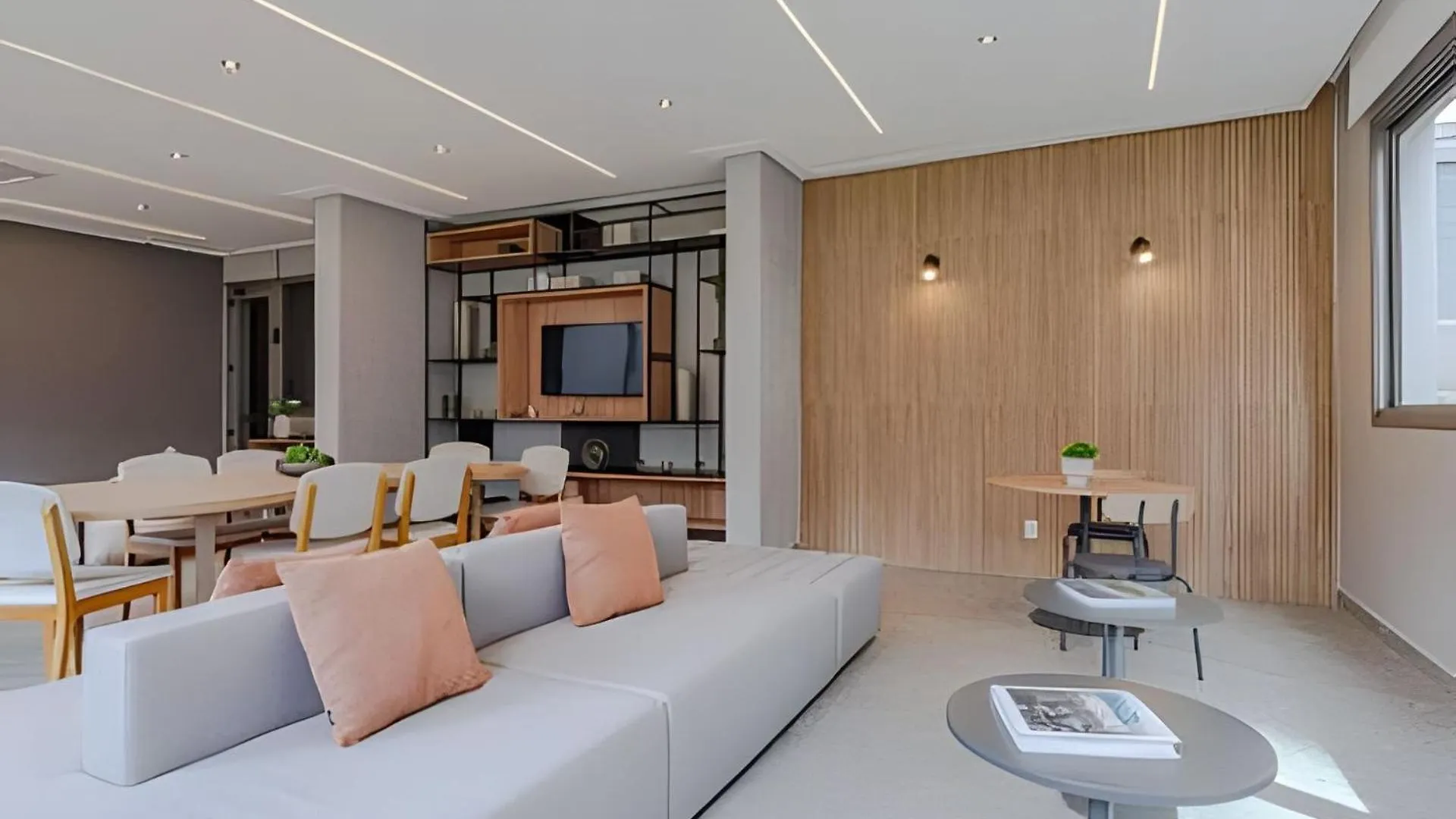 Appartamento Pinheiros I Faria Lima, Apto Studio, 50M Metro, Piscina, Wi-Fi San Paolo Brasile