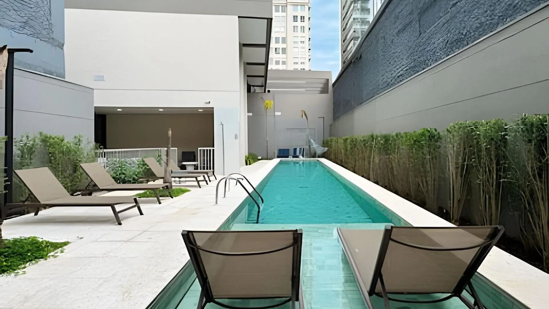 Pinheiros I Faria Lima, Apto Studio, 50M Metro, Piscina, Wi-Fi 상파울루 아파트