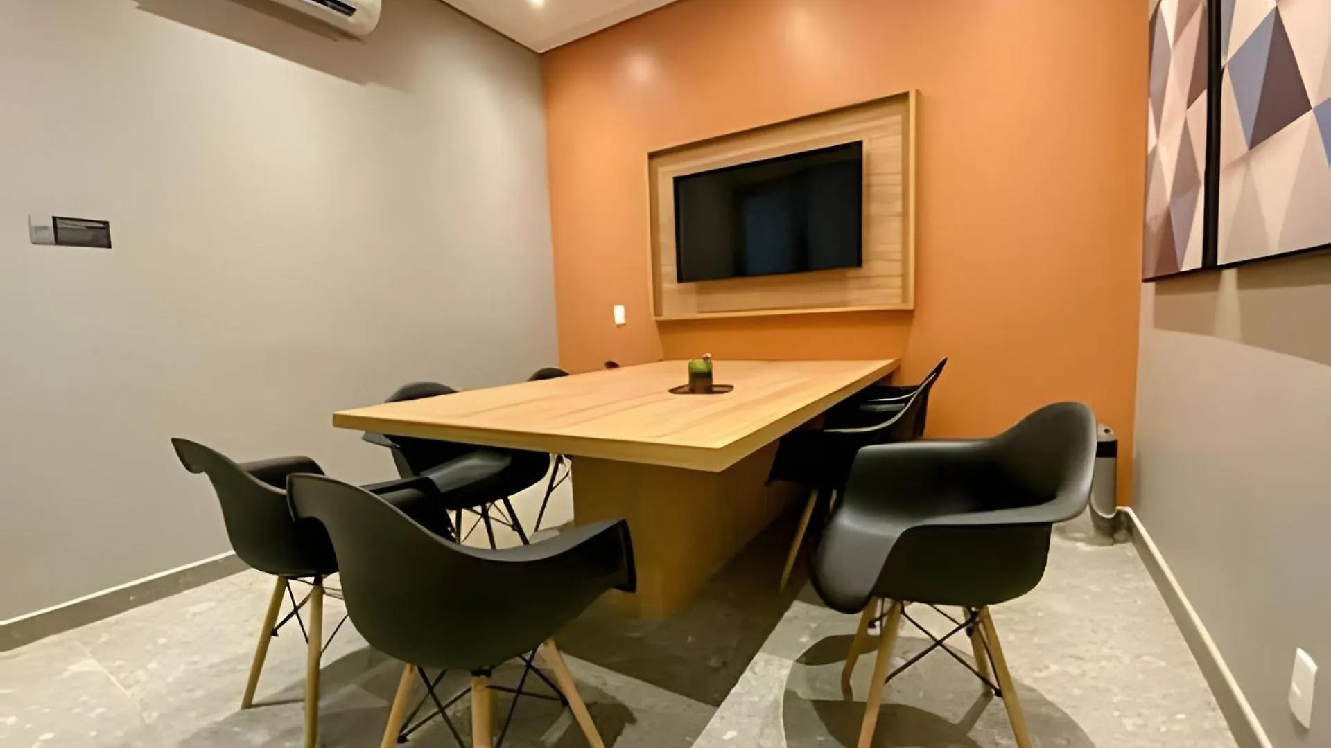 Pinheiros I Faria Lima, Apto Studio, 50M Metro, Piscina, Wi-Fi 상파울루 브라질
